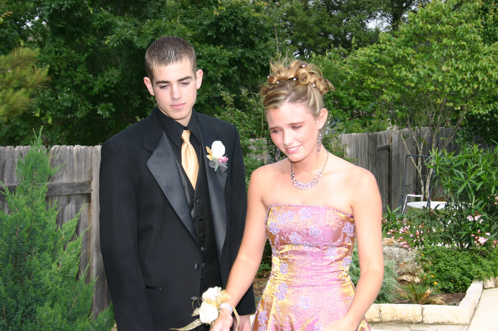 alex/prom04////////////////////////////////////img_7883.jpg