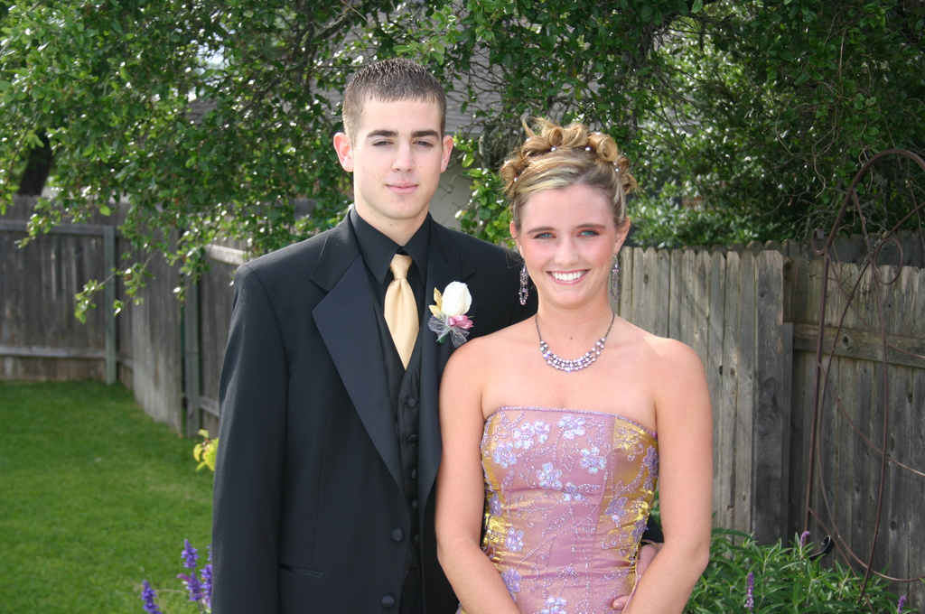 alex/prom04////////img_7884.jpg