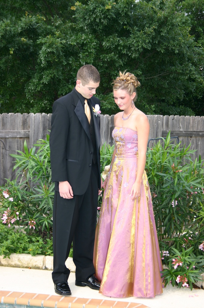 alex/prom04////////////////////////////////////////////////////////////img_7906.jpg