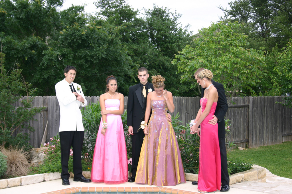 alex/prom04//////////////////////////img_7917.jpg