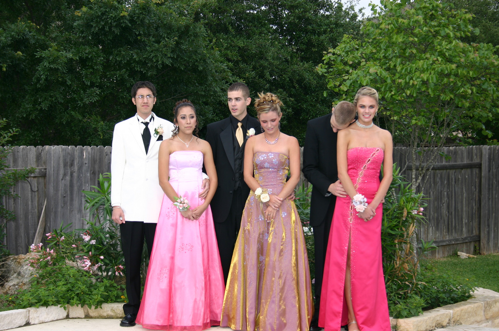 alex/prom04//////img_7918.jpg