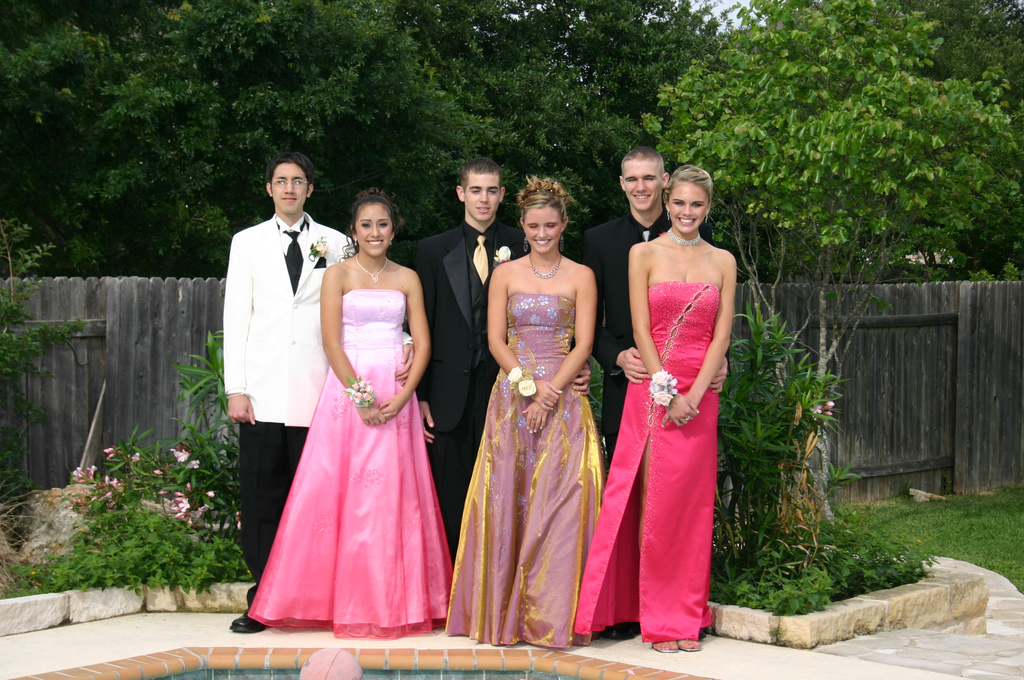 alex/prom04///////////////////////////////////img_7922.jpg