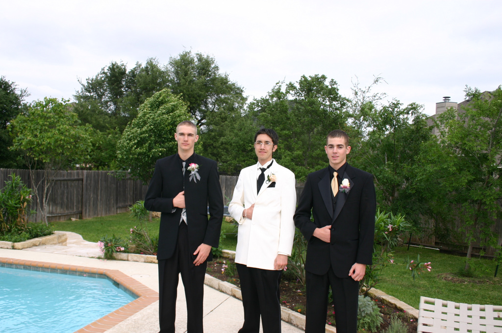 alex/prom04////////////////////////////////////img_7934.jpg