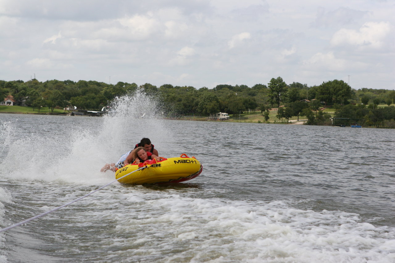 pictures/LakeHouse/alex2/day2/alex_n_friends_day2_0386.jpg