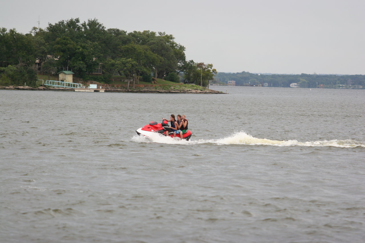 pictures/LakeHouse/kids2/kids_fun2_0236.jpg