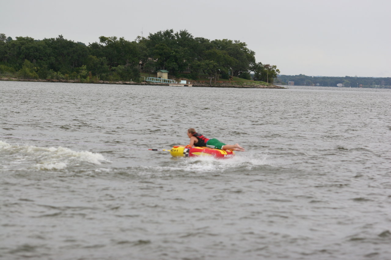 pictures/LakeHouse/kids2/kids_fun2_0263.jpg